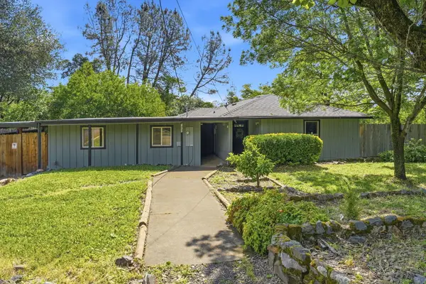 1457 Buena Vista Street, Shasta Lake, CA 96019