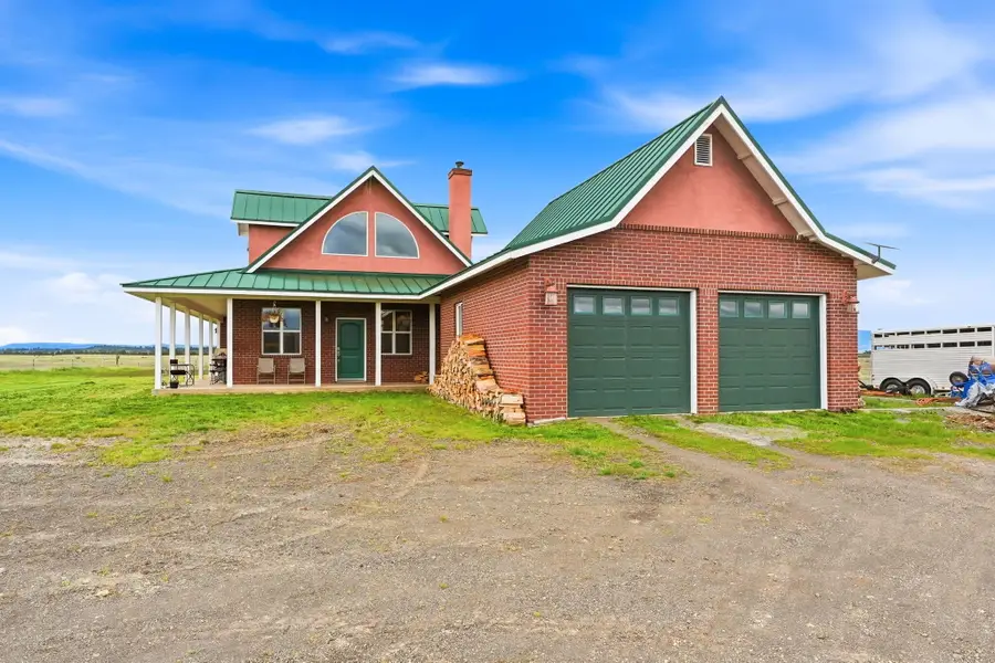 1733 Co Rd 90, Lookout, CA 96054 - #3