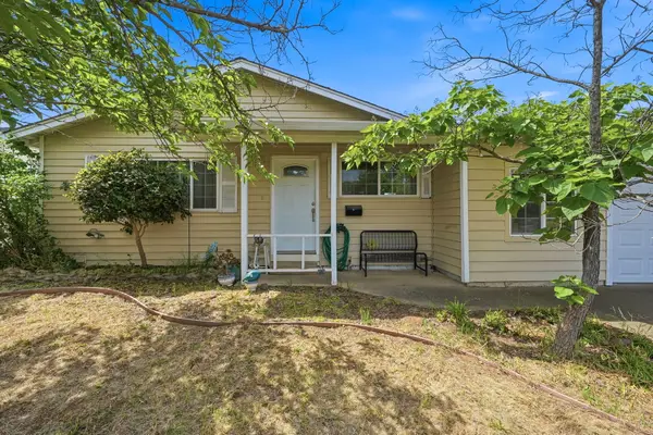 2167 Knobcone Avenue, Anderson, CA 96007