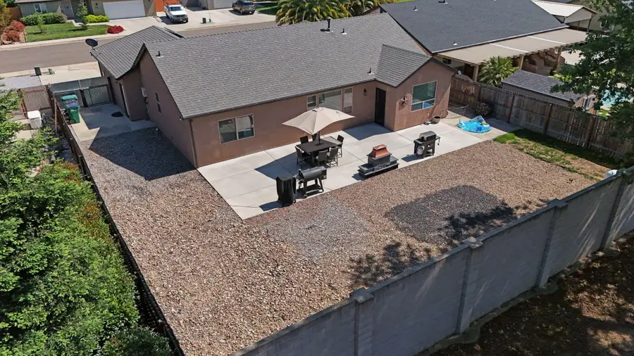 3642 Geyser Way, Anderson, CA 96007 - #2