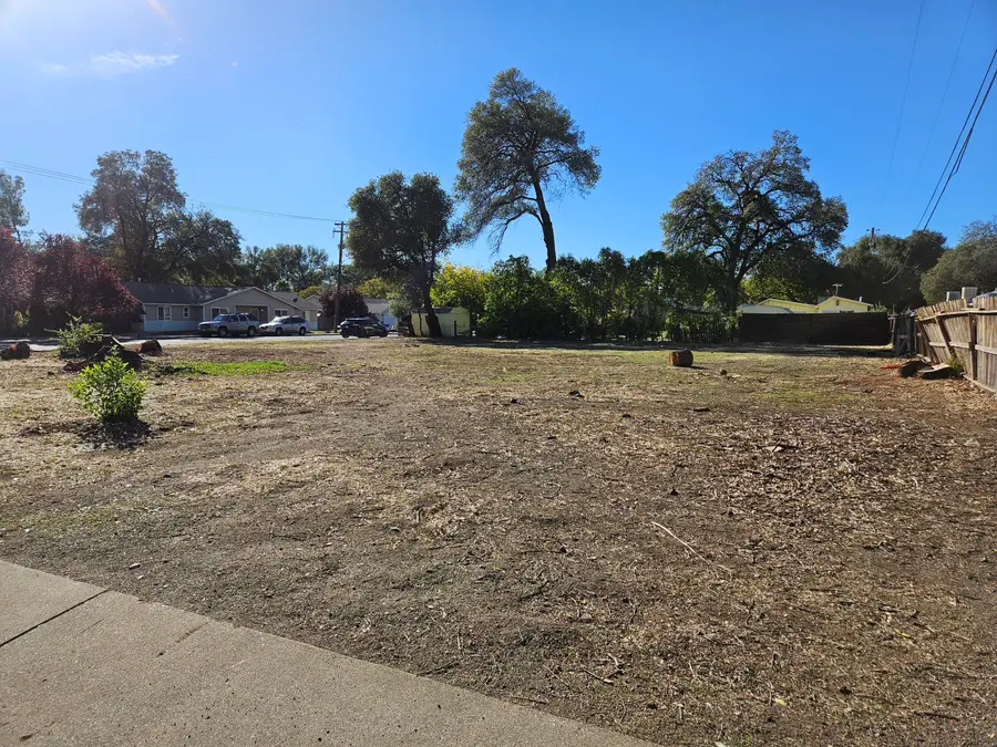 3178 Lawrence Road, Redding, CA 96002 - #3