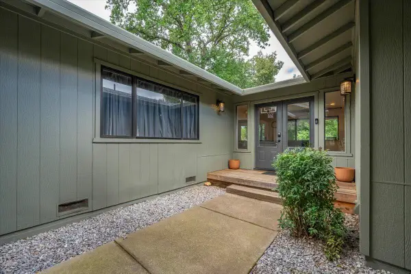 4749 Fort Peck Street, Shasta Lake, CA 96019
