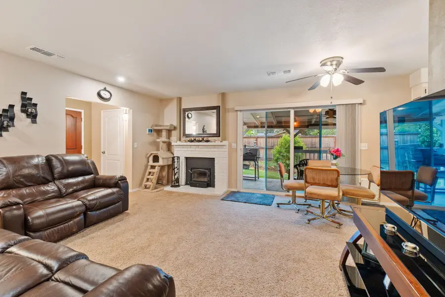 1255 Scenic Way, Redding, CA 96001 - #3