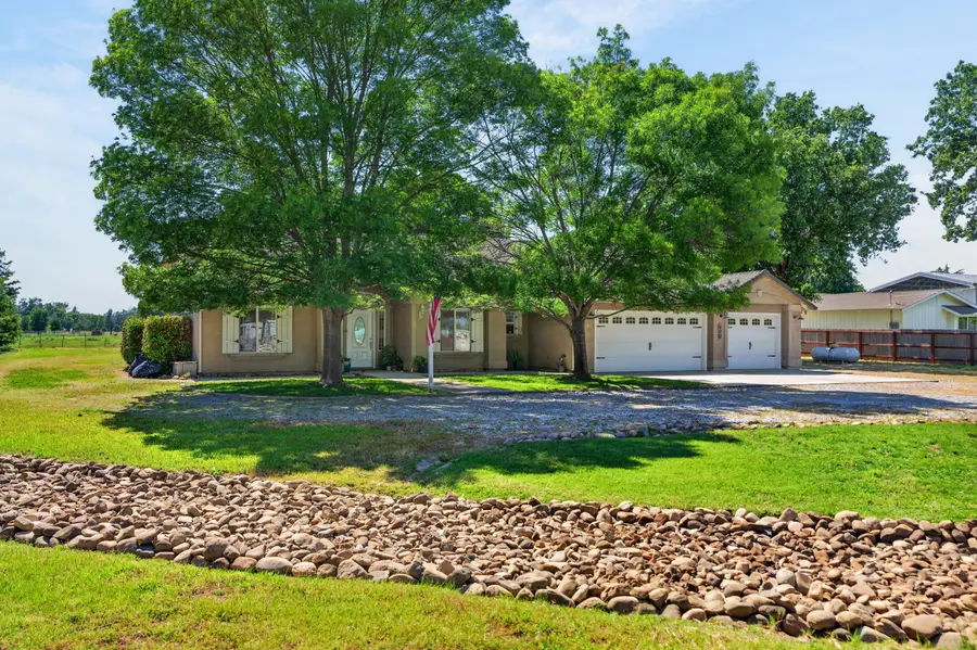 19395 Plateau Drive, Cottonwood, CA 96022 - #3