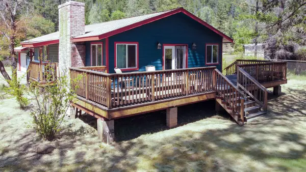 590 Reo Lane, Douglas City, CA 96024