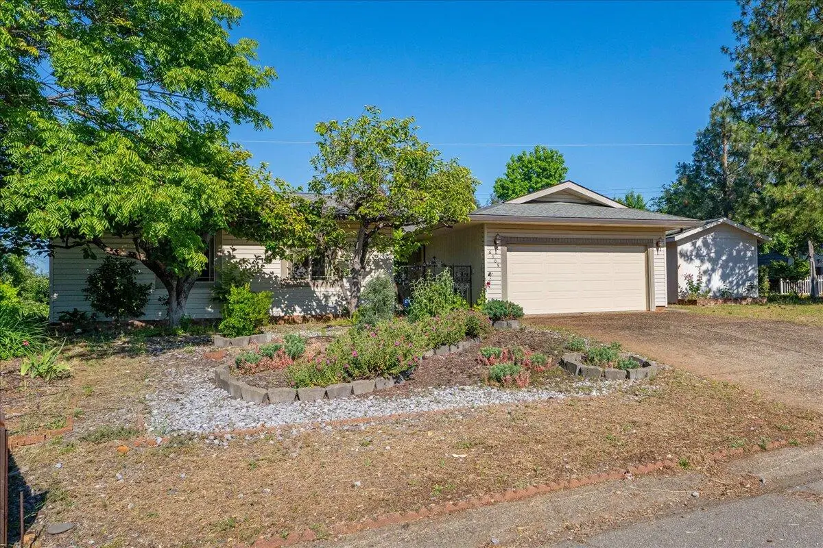 6909 Granada Drive, Redding, CA 96002 - #1