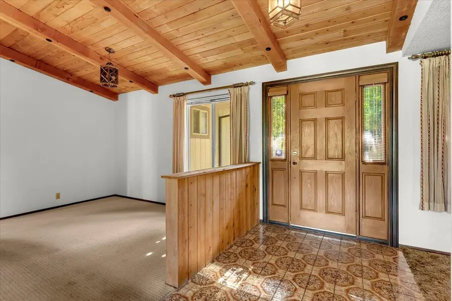 6909 Granada Drive, Redding, CA 96002 - #3