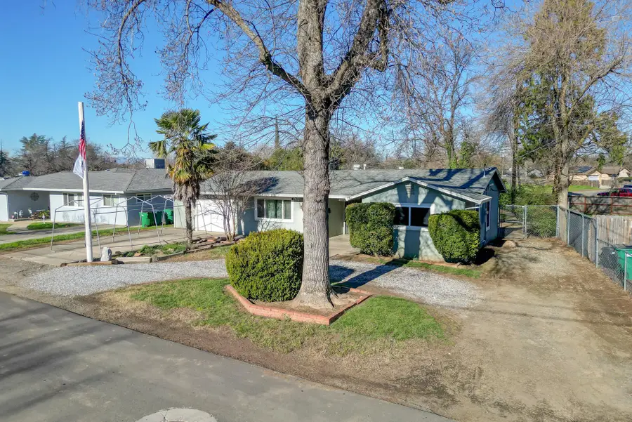 3267 E Bailey Drive, Anderson, CA 96007 - Image #3