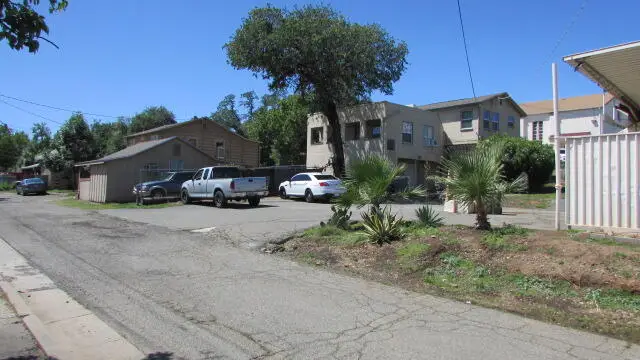 1933 Eureka Way, Redding, CA 96001 - #1