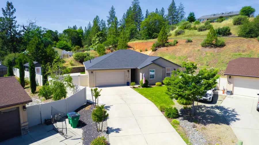 2796 Jorzack Way, Shasta Lake, CA 96019 - #3