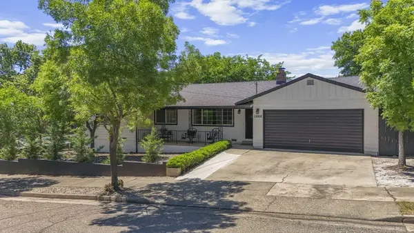 1666 Willis Street, Redding, CA 96001