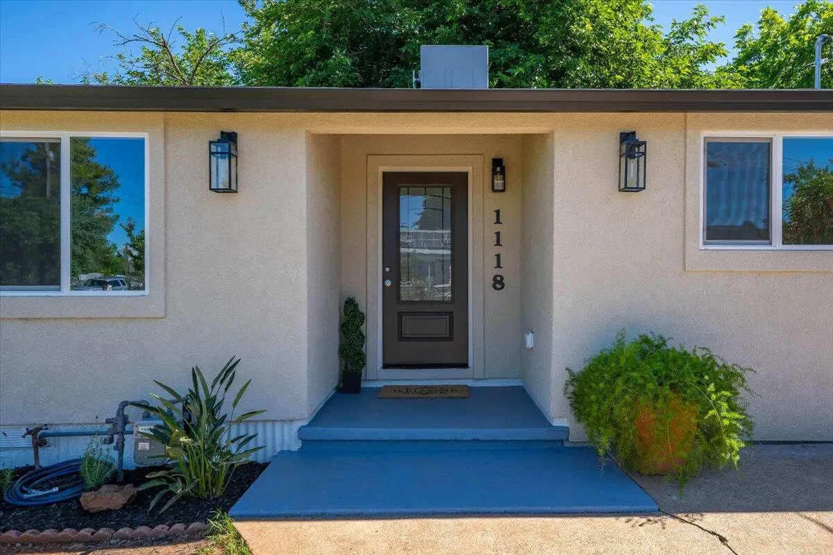 1118 4th Street, Redding, CA 96002 - #1