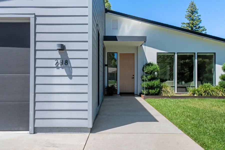 288 Tourmaline Way, Redding, CA 96003 - #3