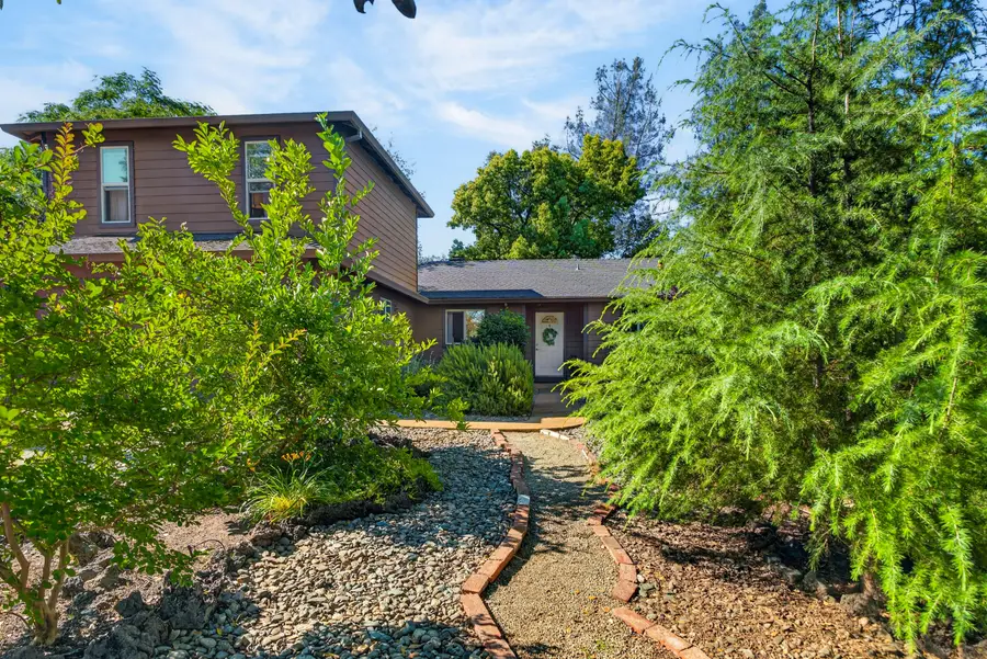 1451 Carter Way, Redding, CA 96002 - #3