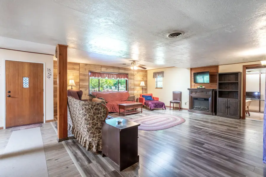 5609 Shady Lane, Anderson, CA 96007 - #2