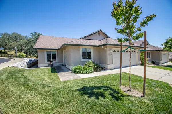 805 Cherryhill Trail, Redding, CA 96003