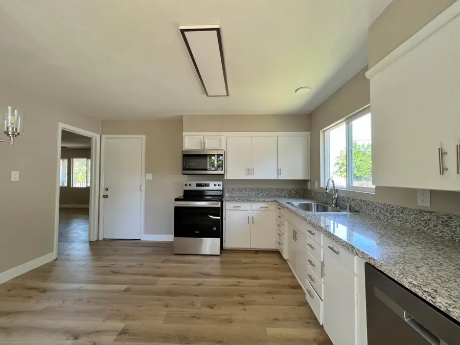 21041 4th Street, Cottonwood, CA 96022 - #3