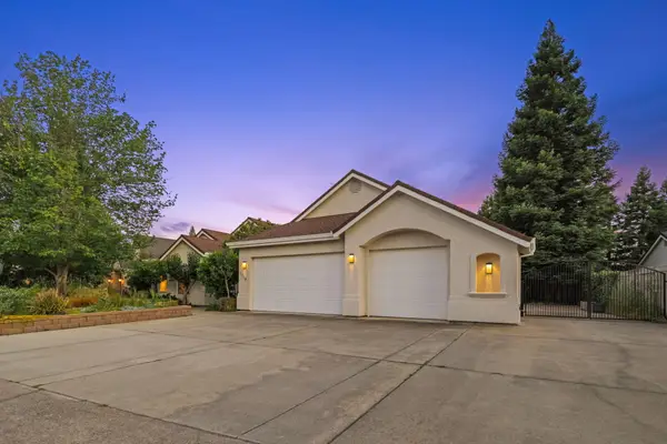 2719 Western Oak Drive, Redding, CA 96002