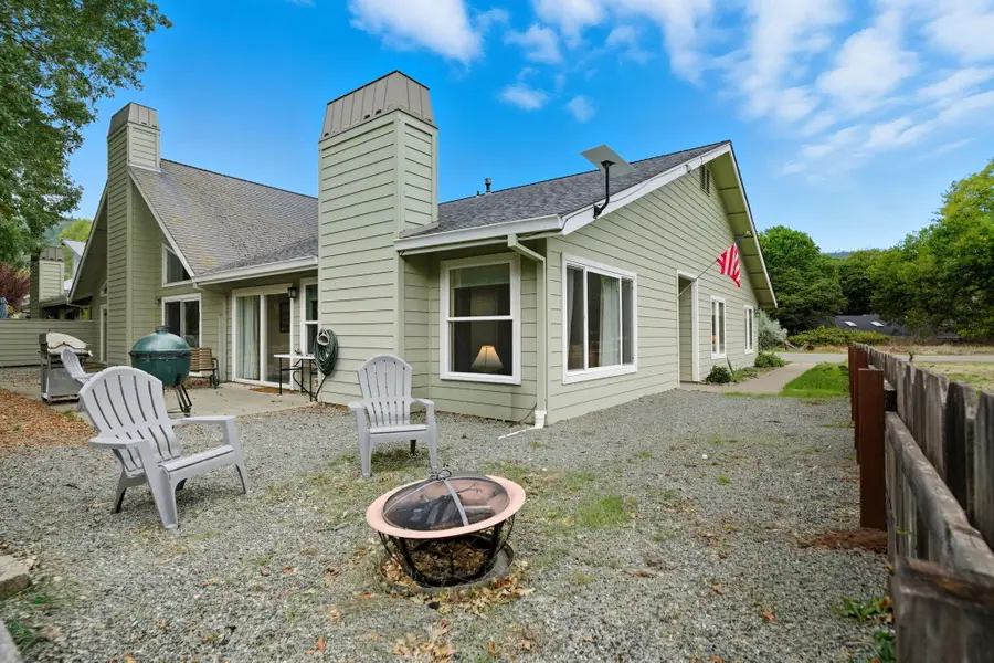 331 Fairway Drive, Weaverville, CA 96093 - #2