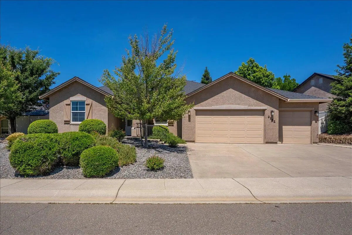 2142 Cadjew Street, Redding, CA 96003 - #1