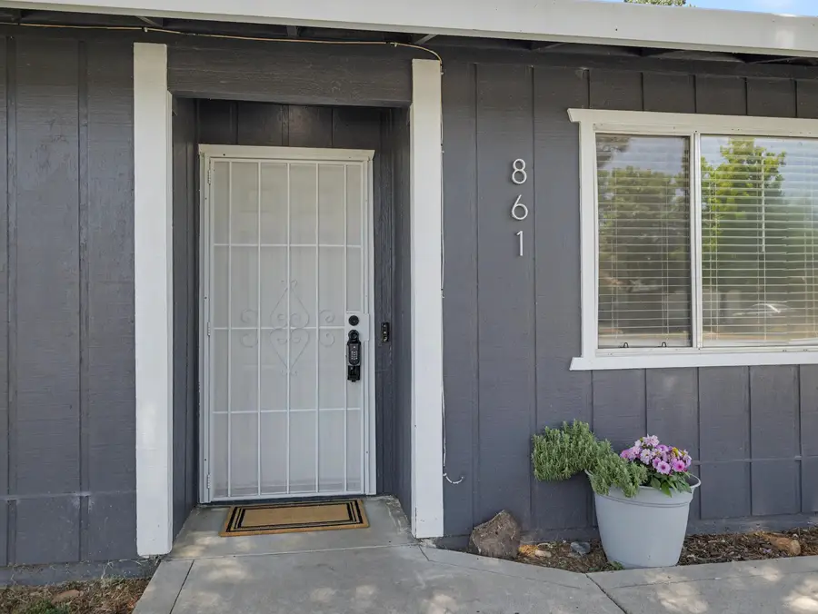 861 Redwood Boulevard, Redding, CA 96003 - #3
