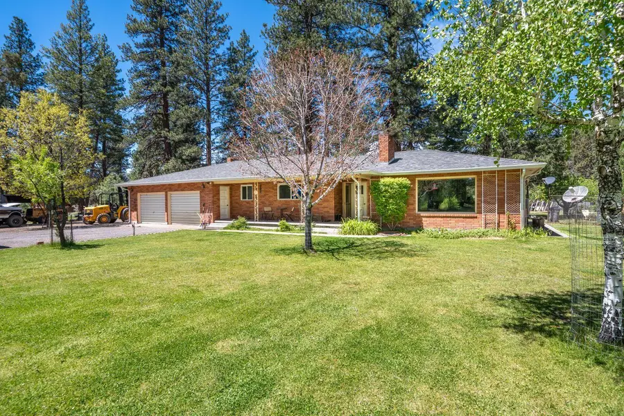 19031 Old State Highway, Macdoel, CA 96058 - #2