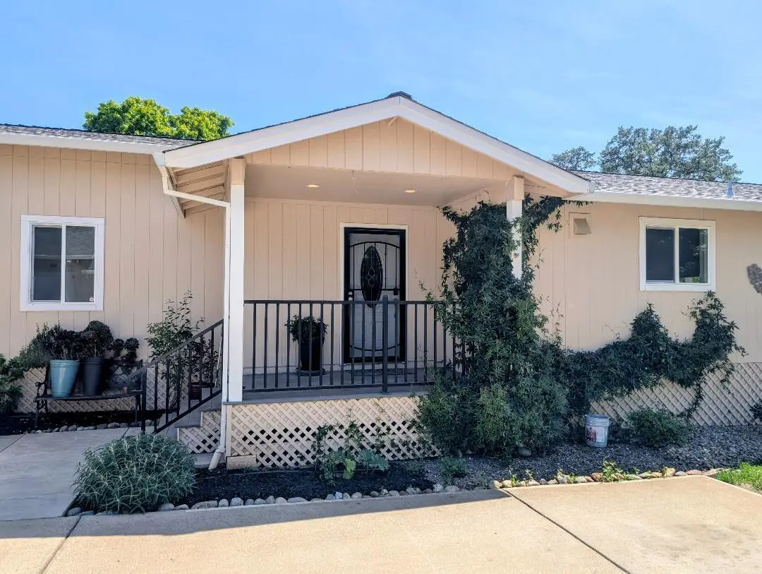 2584-2586 Reservoir Lane, Redding, CA 96002 - #1