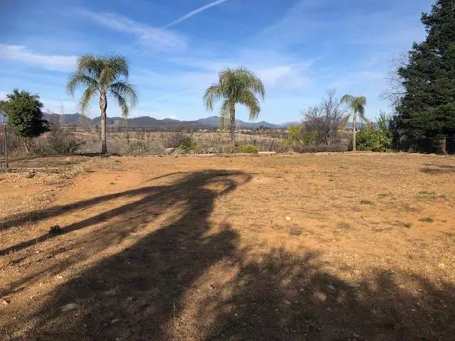 835 Santa Cruz Drive, Redding, CA 96003 - Image #2