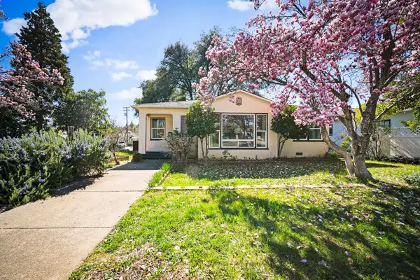 784 Lakeview Drive, Redding, CA 96001