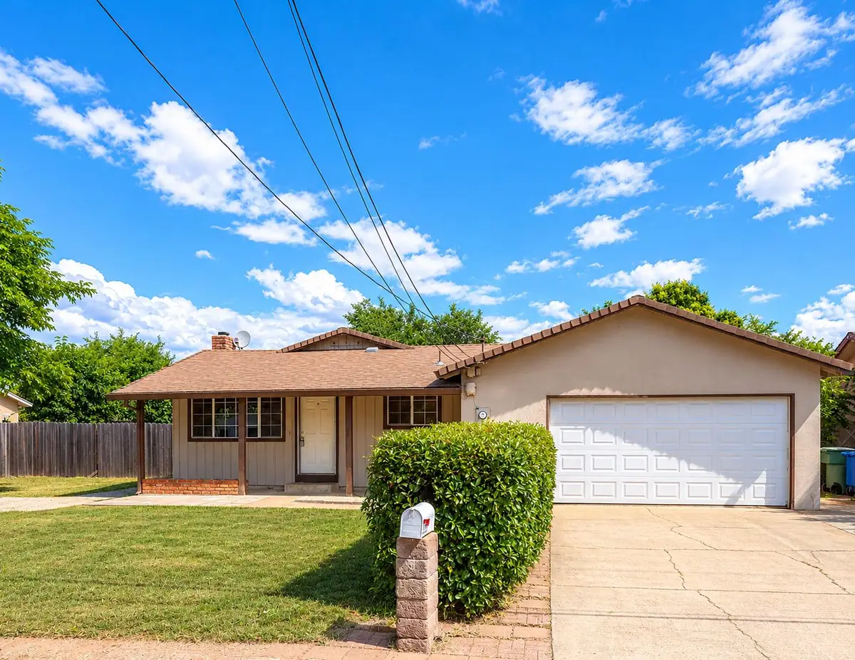 2522 Belladonna Street, Redding, CA 96002 - #1