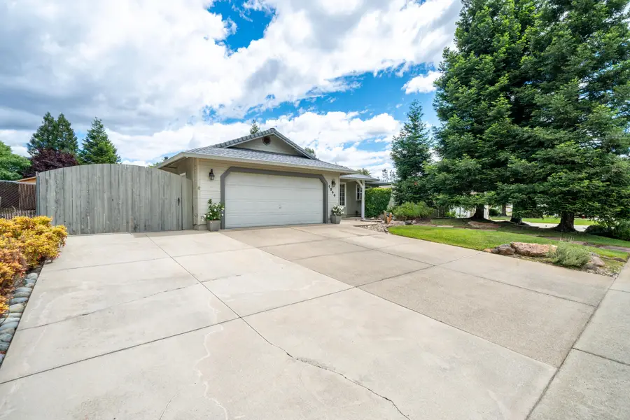 1044 Riviera Drive, Redding, CA 96001 - #3