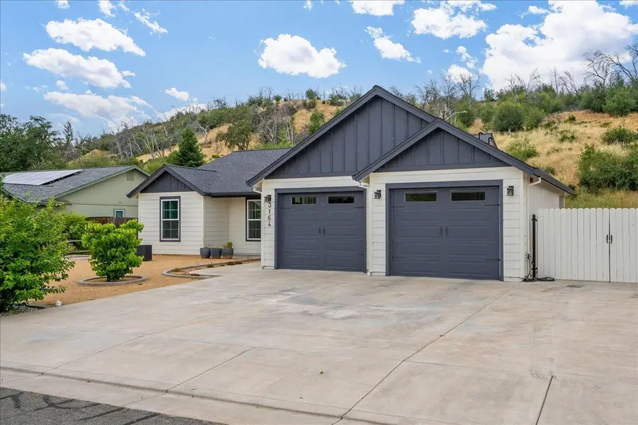 3164 Harlan Drive, Redding, CA 96003 - #2
