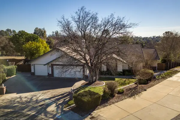 4689 Oak Glen Drive, Redding, CA 96001