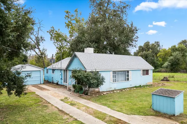21941 Reading Drive, Anderson, CA 96007