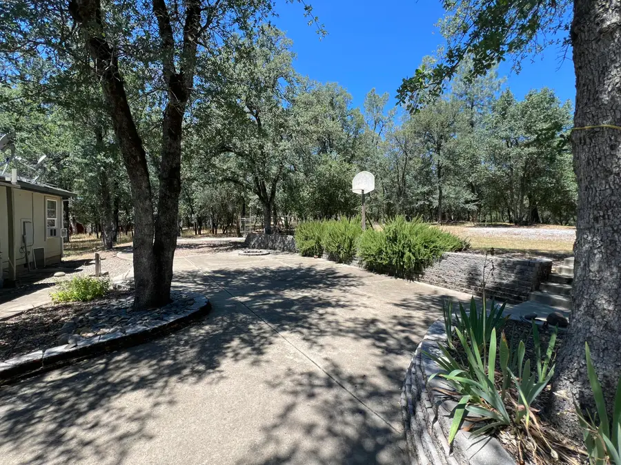 21566 Old Alturas Road, Redding, CA 96003 - #2