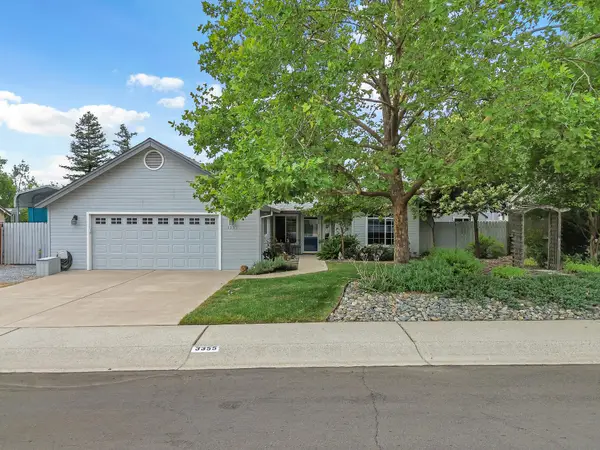 3355 Landmark Court, Redding, CA 96003