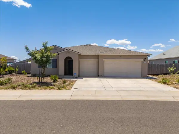2540 Shumacher Street, Redding, CA 96002