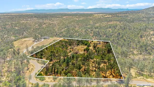 8034 Muletown Road, Redding, CA 96001