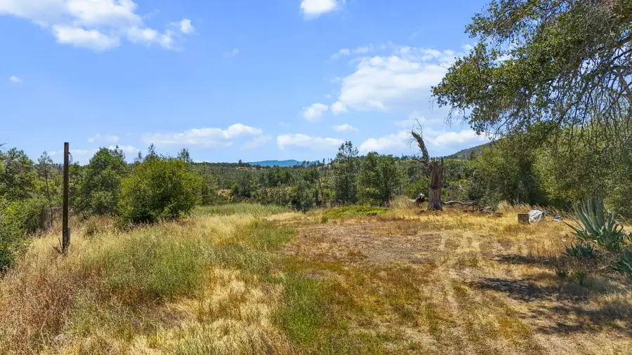 8034 Muletown Road, Redding, CA 96001 - #3