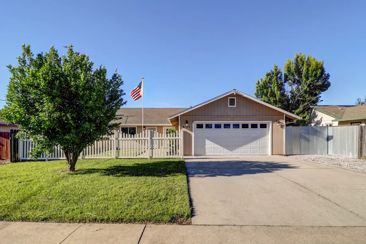4143 Saint Patricks Avenue, Redding, CA 96003 - #1