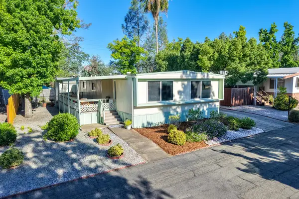 1221 E Cypress Avenue, Redding, CA 96002