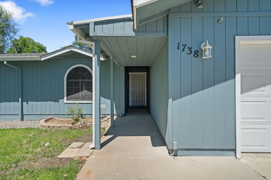 1738 Almaden Drive, Redding, CA 96001 - #3