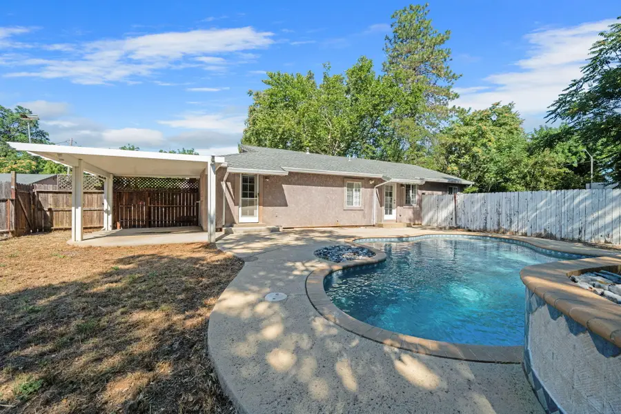 1361 College View, Redding, CA 96003 - #3