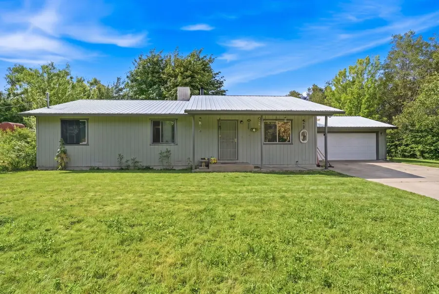 19479 Woodhill Drive, Montgomery Creek, CA 96065 - #3