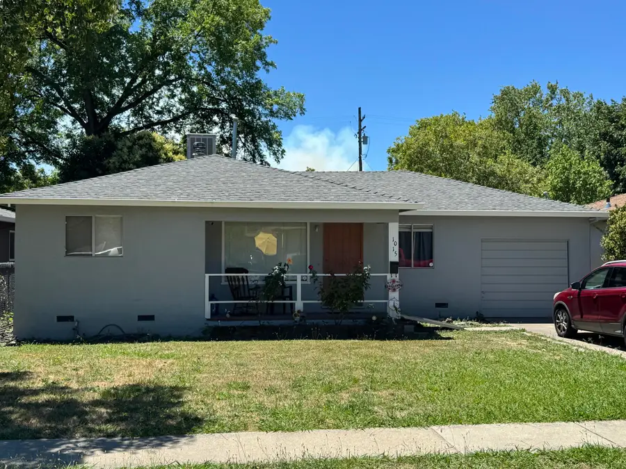 1015 Gold Street, Redding, CA 96001 - #2