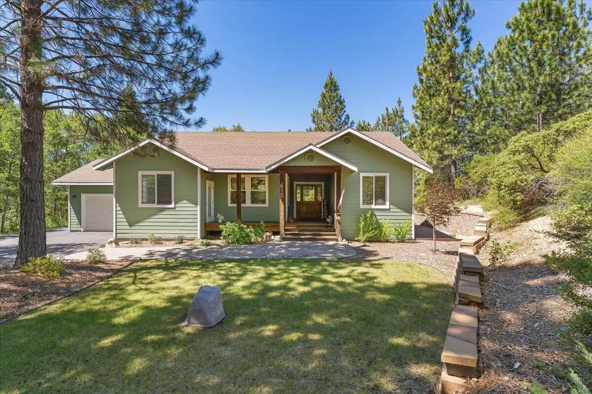 615 Big Canyon Drive, Mount Shasta, CA 96067 - #1