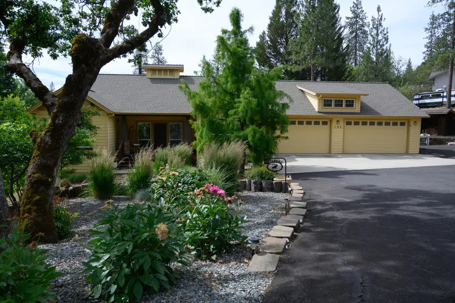 195 Forest Avenue, Weaverville, CA 96093 - #2