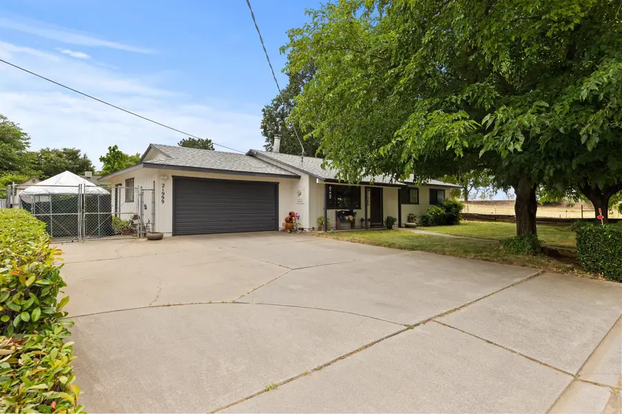 21999 Riverside Avenue, Red Bluff, CA 96080 - #3