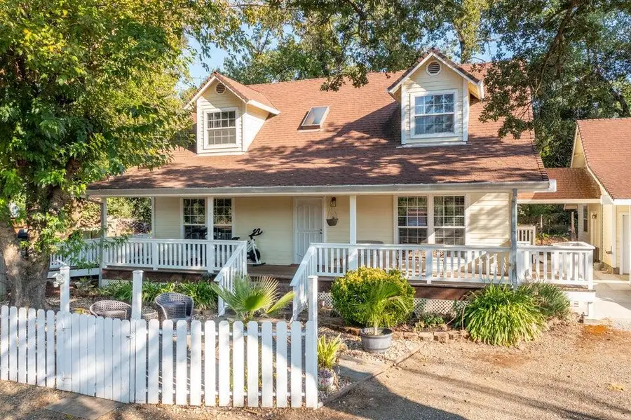 6024 Hornbeck Lane, Anderson, CA 96007 - Image #2