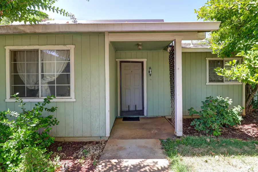 3512 Capricorn Way, Redding, CA 96002 - #3